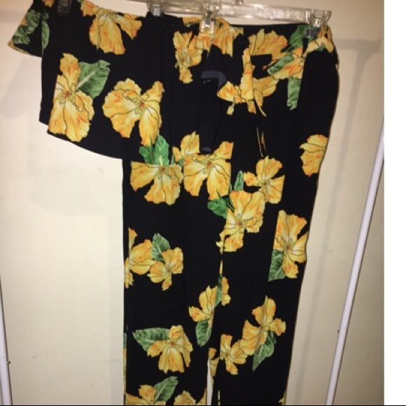 Zara tropical set (crop top & pants) - Picture 6 of 6